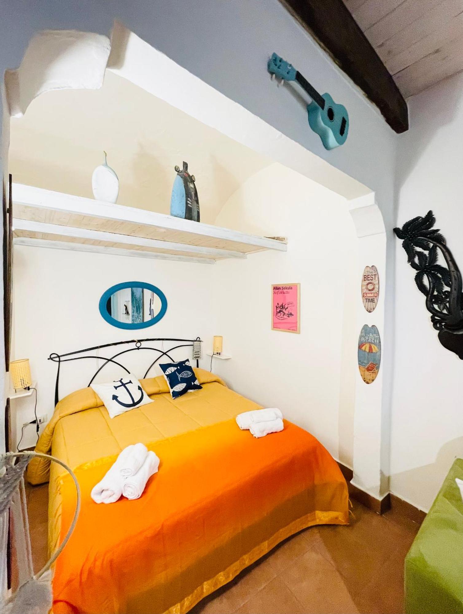 Gaudi Art Alghero